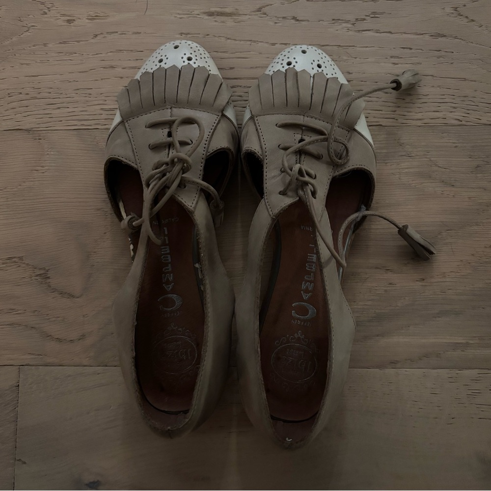 Women's Tan and White Lace-Up Shoes